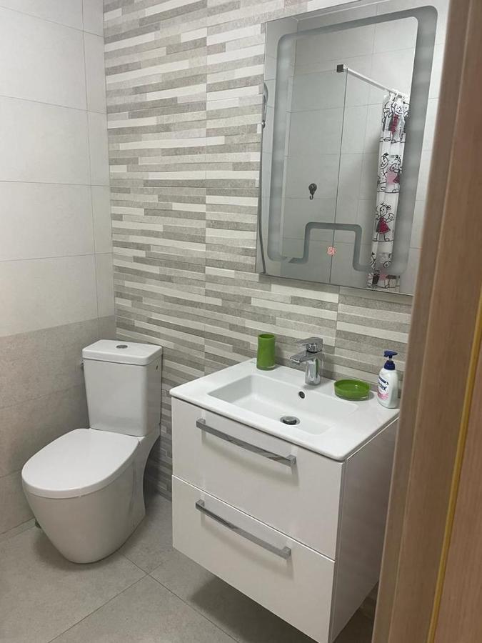 Ini Apartment Alezzi Năvodari Exteriör bild